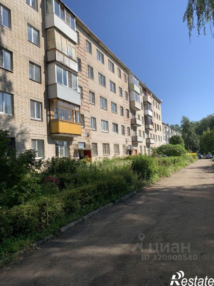 2-комн квартира мкр Черноречье, 37,  д. 37