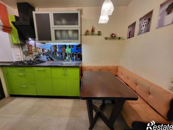 3-комн квартира Самоковская ул, 7