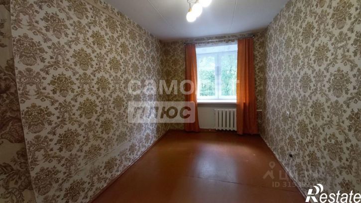 3-комн квартира ул Голубкова, 8,  д. 8