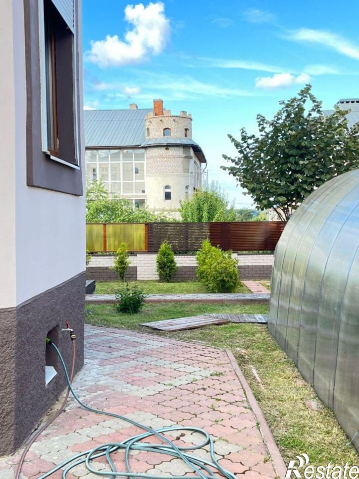 Коттедж/дом Осенняя улица, 9,  д. 9