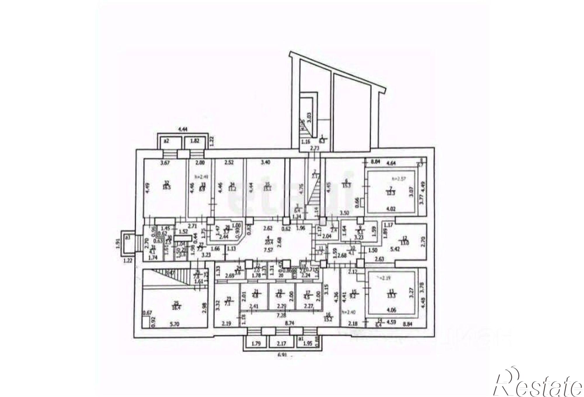 Купить офис, помещение под офис за 109 943 000 рублей на Смоленская улица, 3
