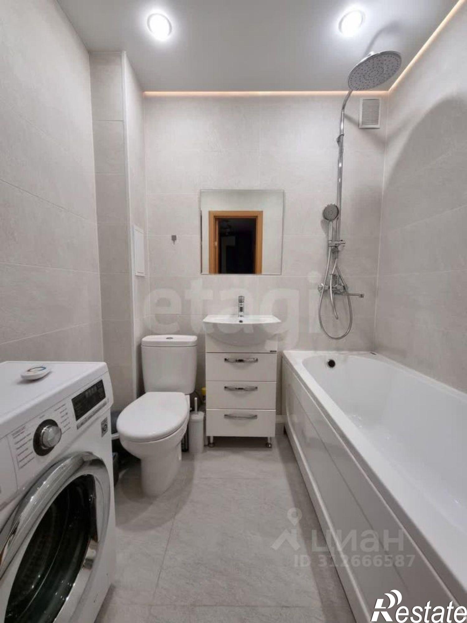 Купить квартиру за 5 500 000 рублей на Старокараваевская улица, 12