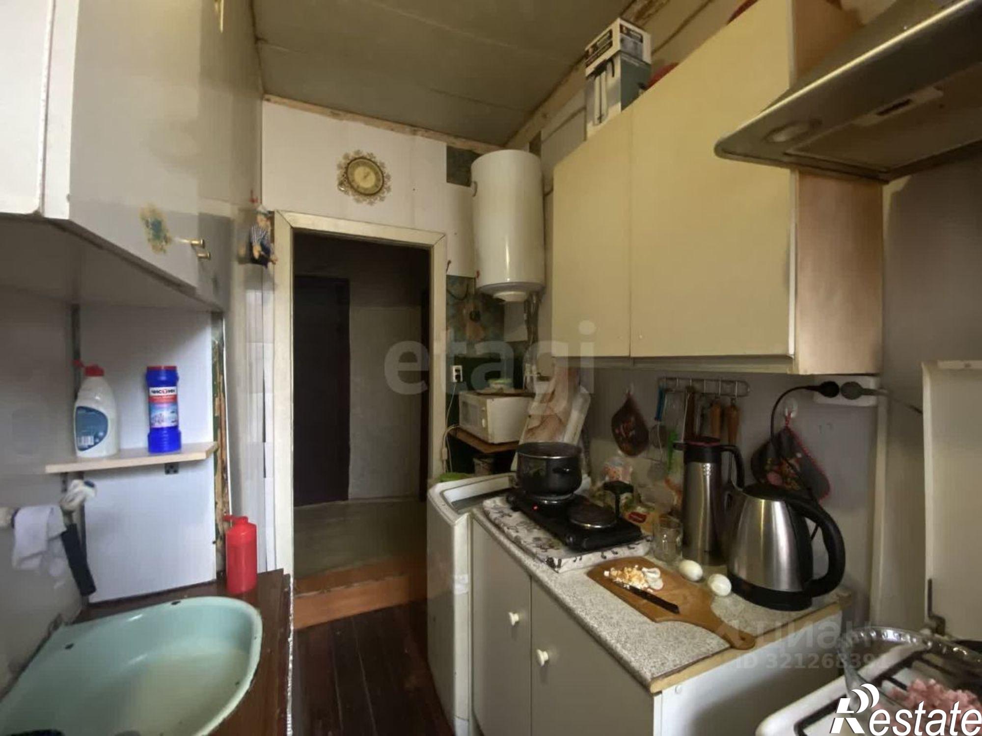 Купить комнату за 650 000 рублей на Петрковский бульвар, 8