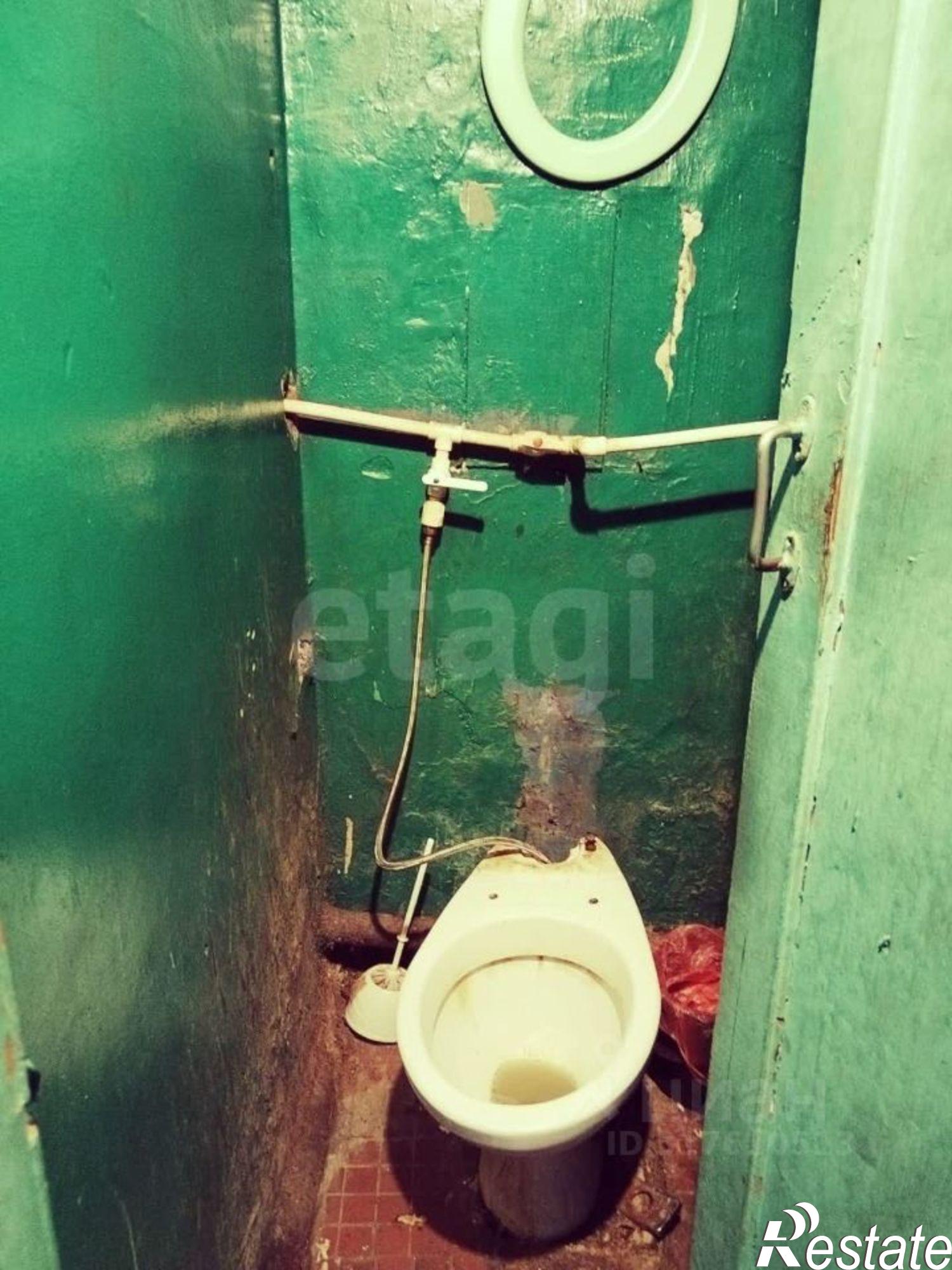 Купить комнату за 550 000 рублей на улица Голубкова, 4