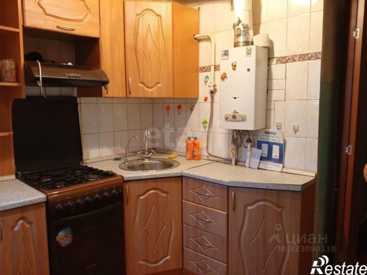 2-комн квартира улица Горького, 3,  д. 3