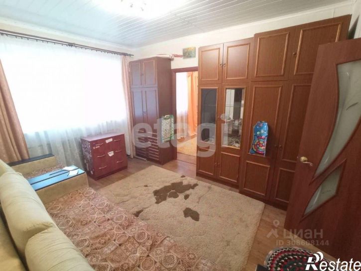 2-комн квартира Гидростроительная улица, 28,  д. 28