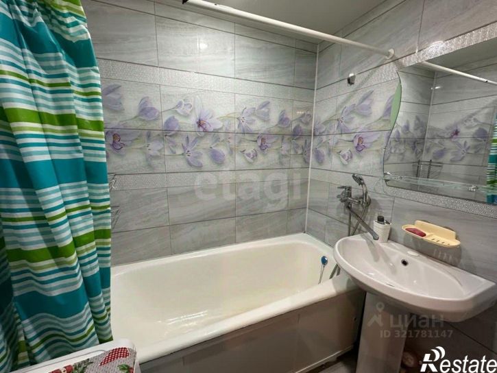 3-комн квартира Костромская улица, 90,  д. 90