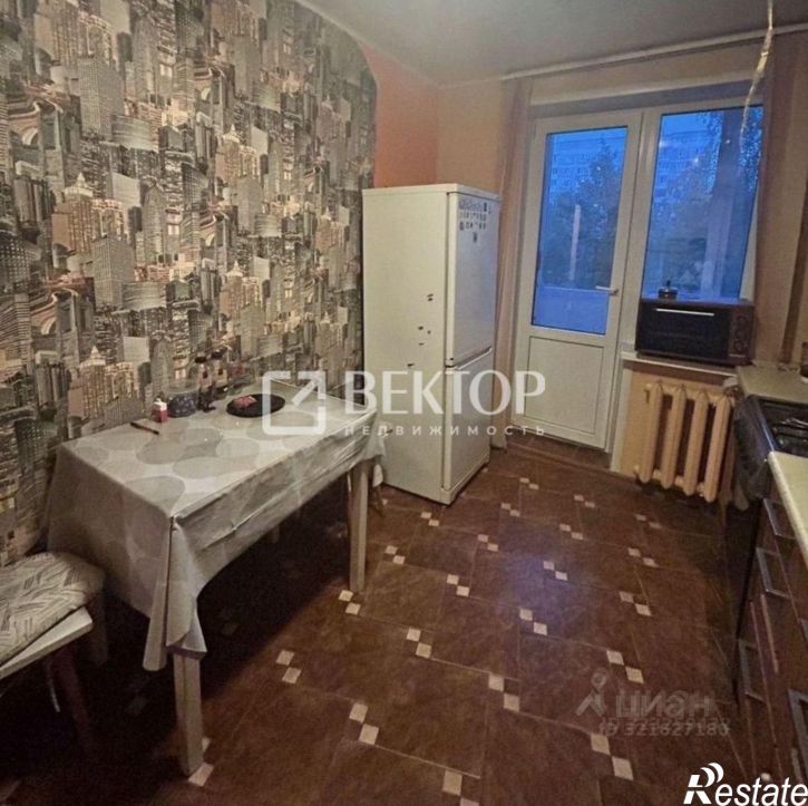 3-комн квартира улица Свердлова, 99,  д. 99