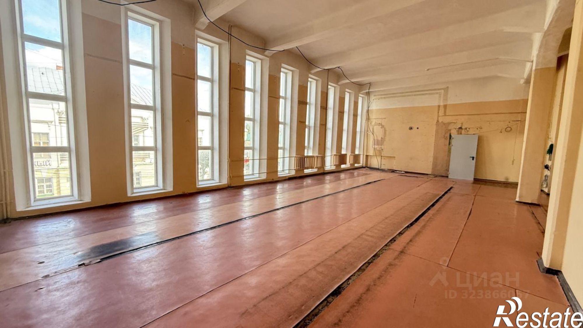 Купить помещение свободного назначения за 12 236 000 рублей на Советская улица, 6