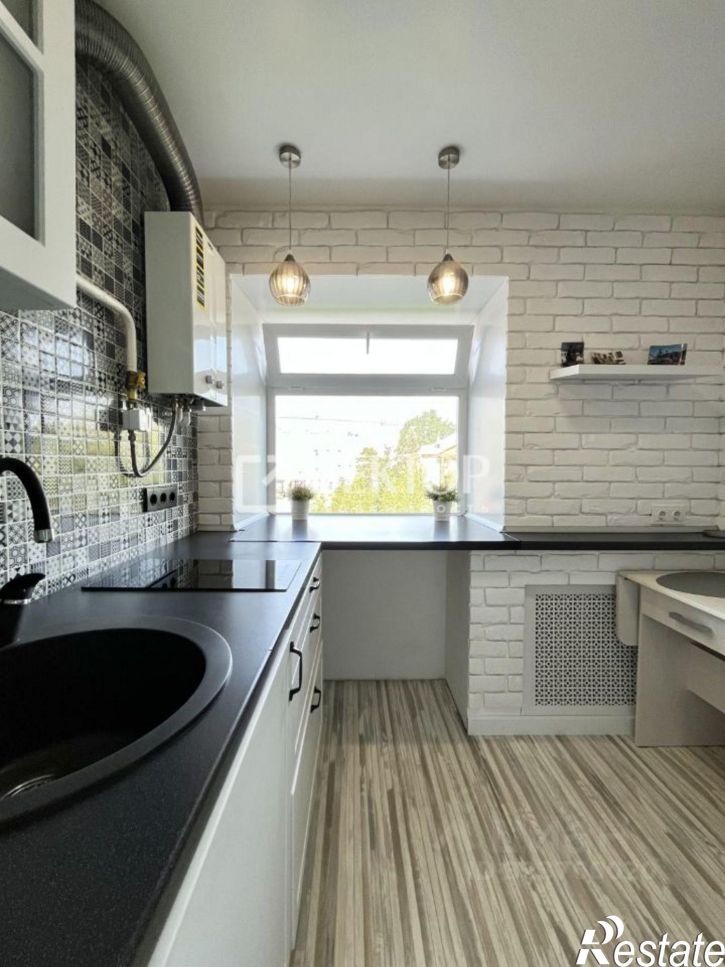 1-комн квартира Лавровская улица, 6,  д. 6