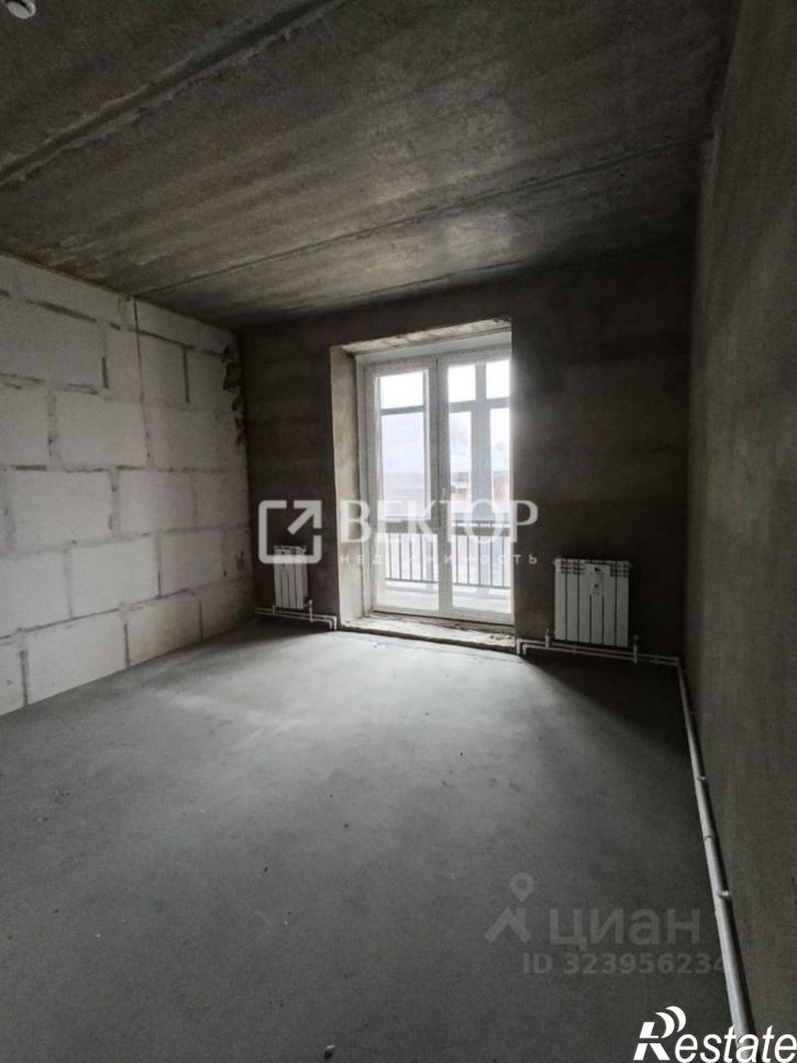 2-комн квартира улица Ткачей, 2,  д. 2