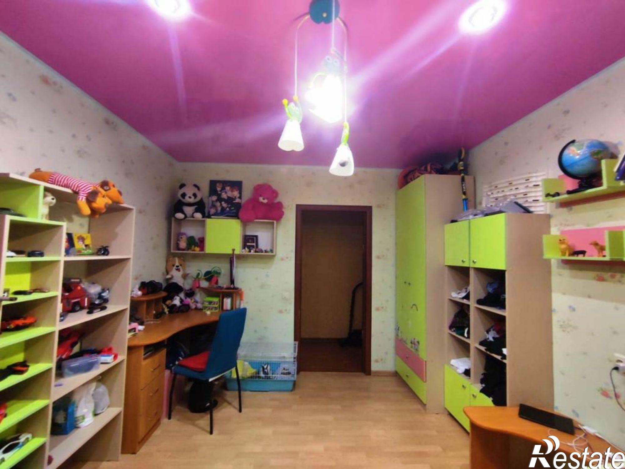 Купить квартиру за 5 500 000 рублей на Китицынская ул, 8