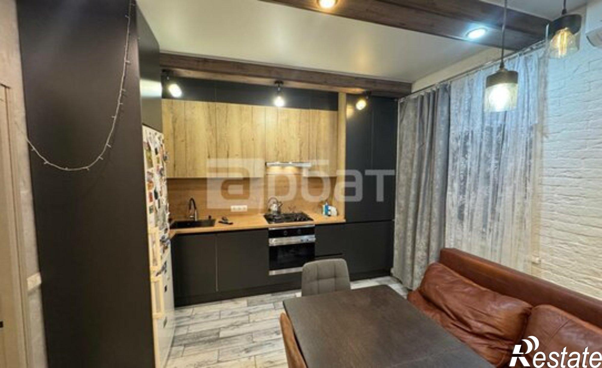 Купить квартиру за 10 500 000 рублей на ул Давыдовская, 8