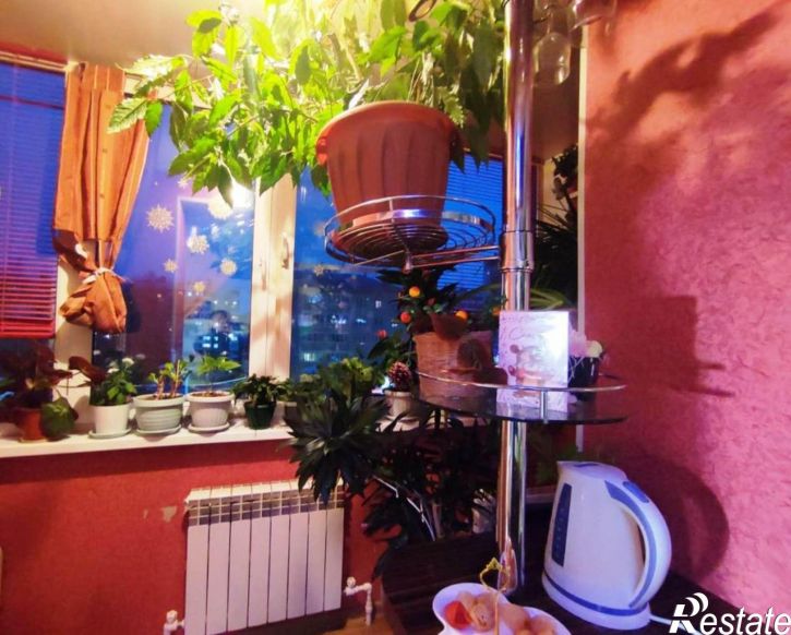 2-комн квартира Китицынская ул, 8