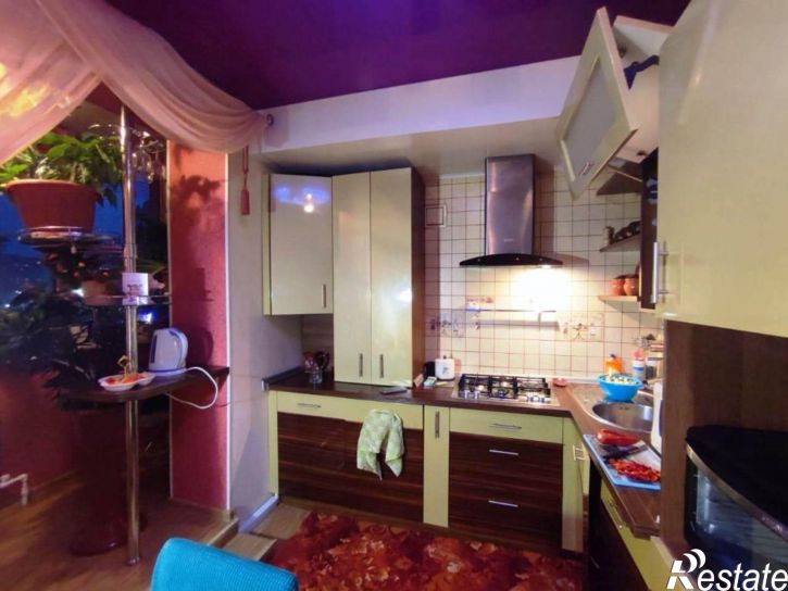 2-комн квартира Китицынская ул, 8