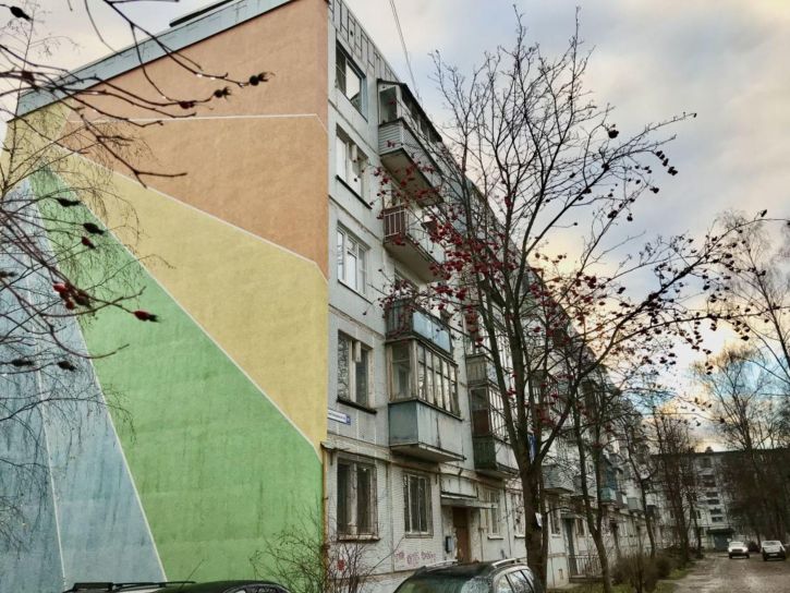 3-комн квартира Сосновый 3-й проезд, 10