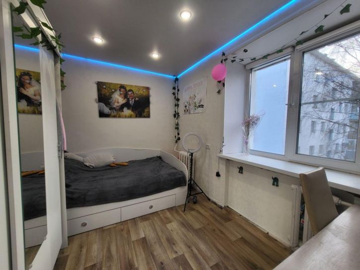 4-комн квартира Голубкова ул