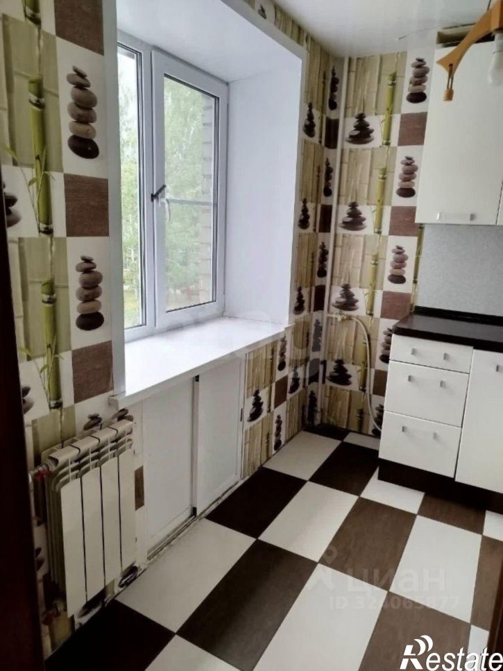 2-комн квартира улица Юных Пионеров, 3,  д. 3