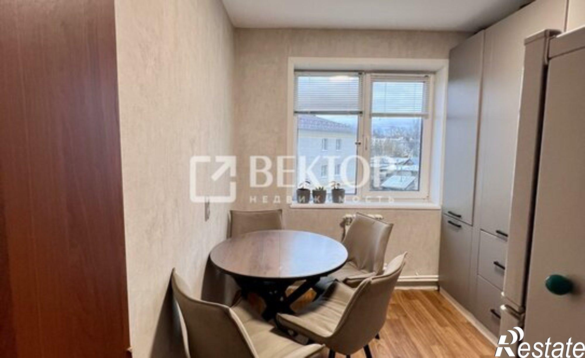 Купить квартиру за 2 900 000 рублей на мкр 