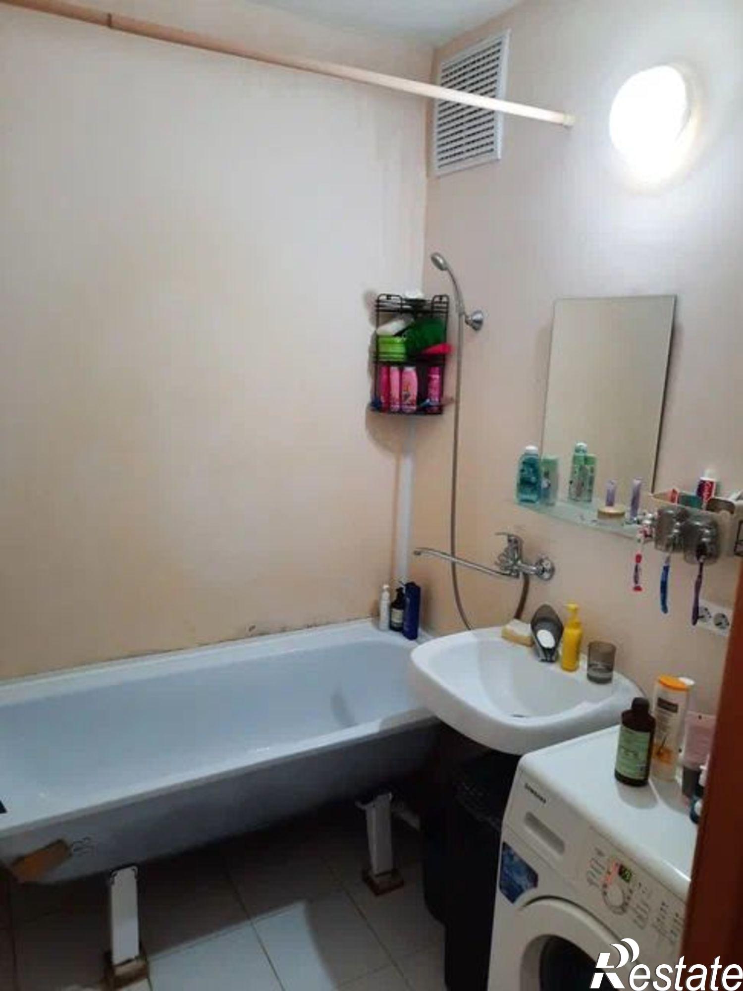 Купить квартиру за 5 950 000 рублей на Олега Юрасова ул, 1