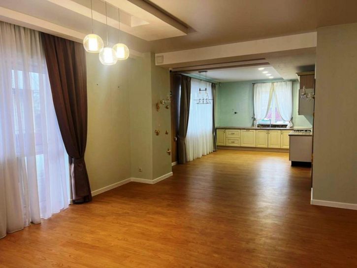 Коттедж/дом 8 Марта ул, 37