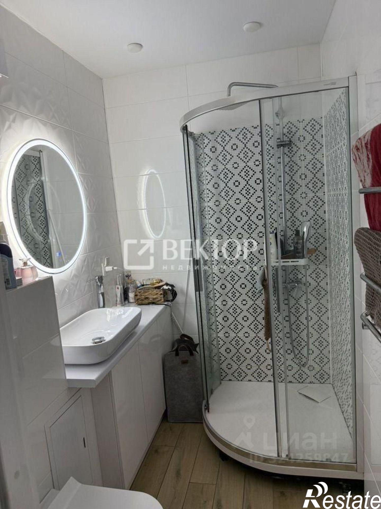 Купить квартиру за 5 700 000 рублей на мкр 