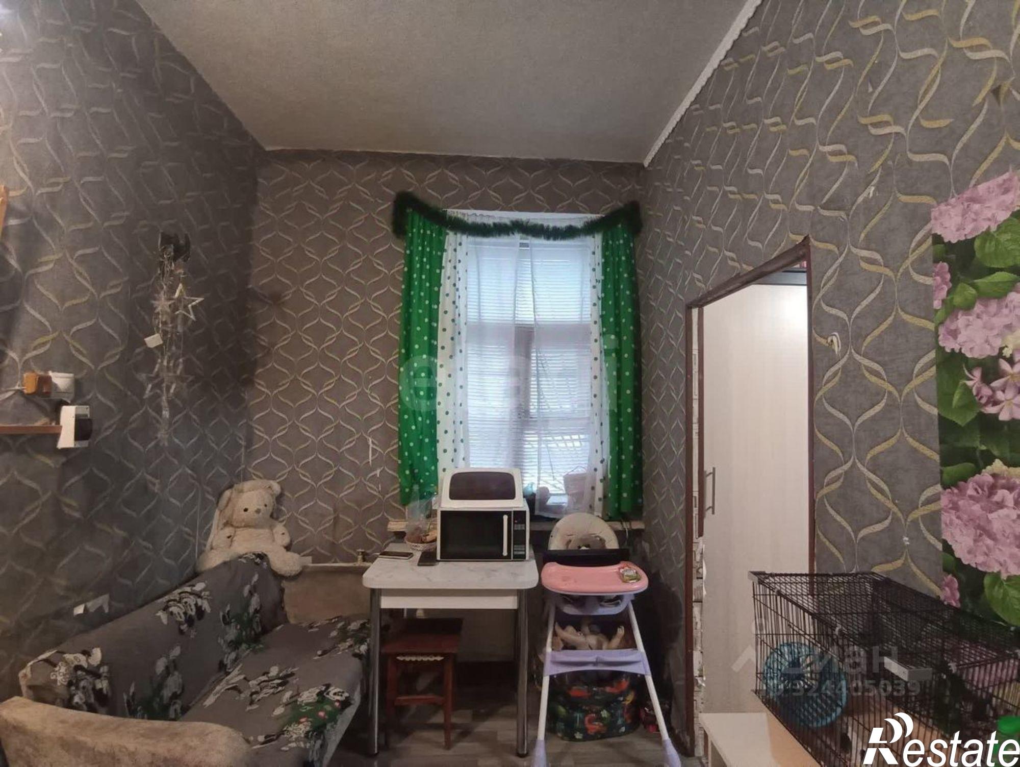 Купить комнату за 1 600 000 рублей на Строительный проезд, 3