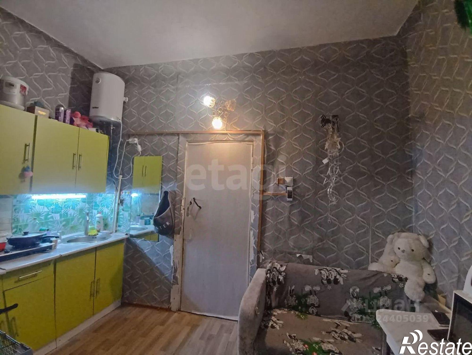 Купить комнату за 1 600 000 рублей на Строительный проезд, 3