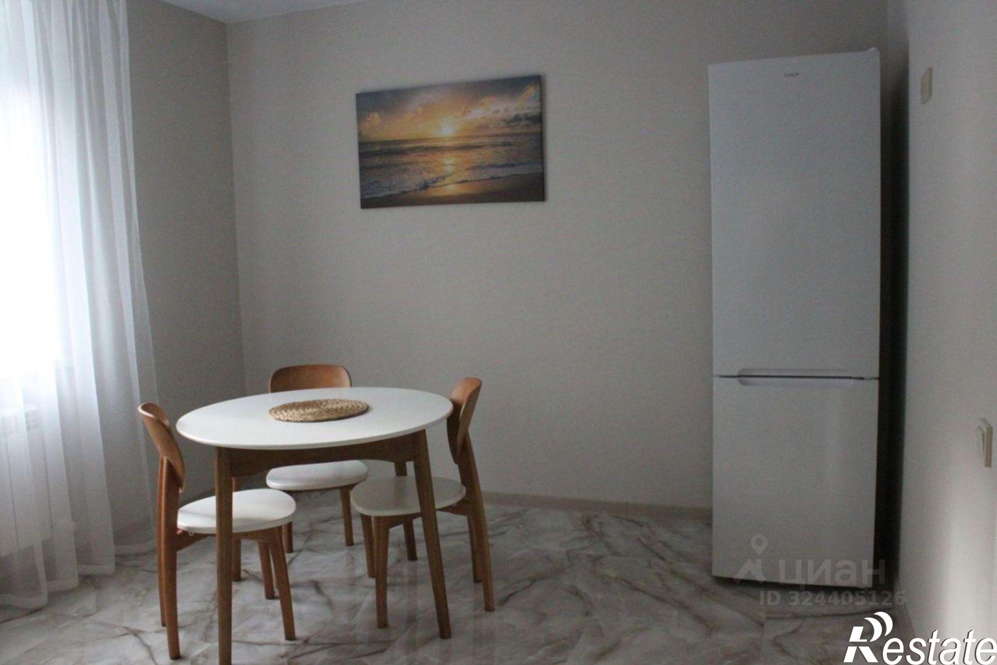 Сдать квартиру за 38 500 рублей на ул Свердлова, 118а