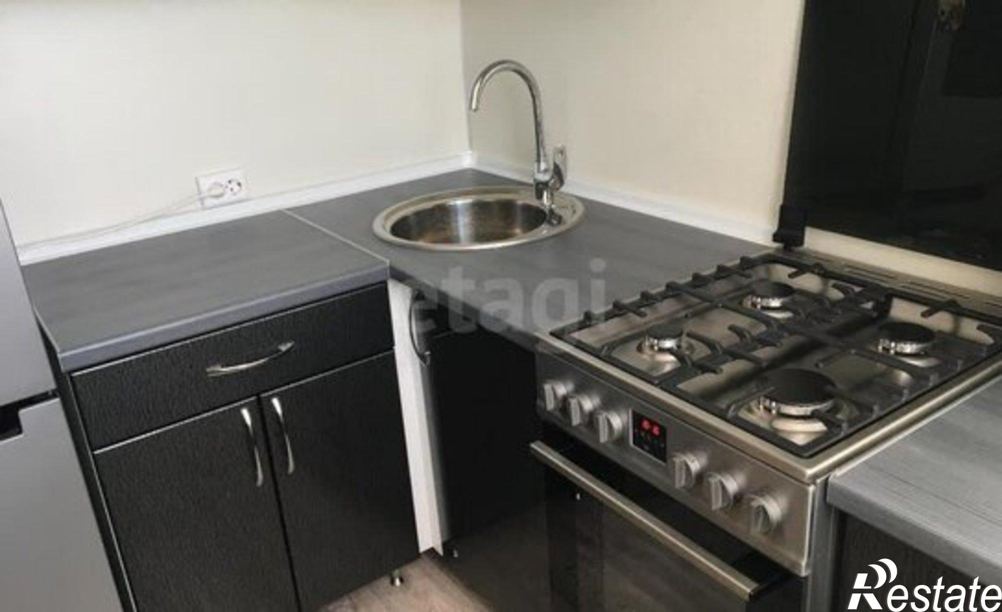 Купить квартиру за 4 500 000 рублей на мкр 