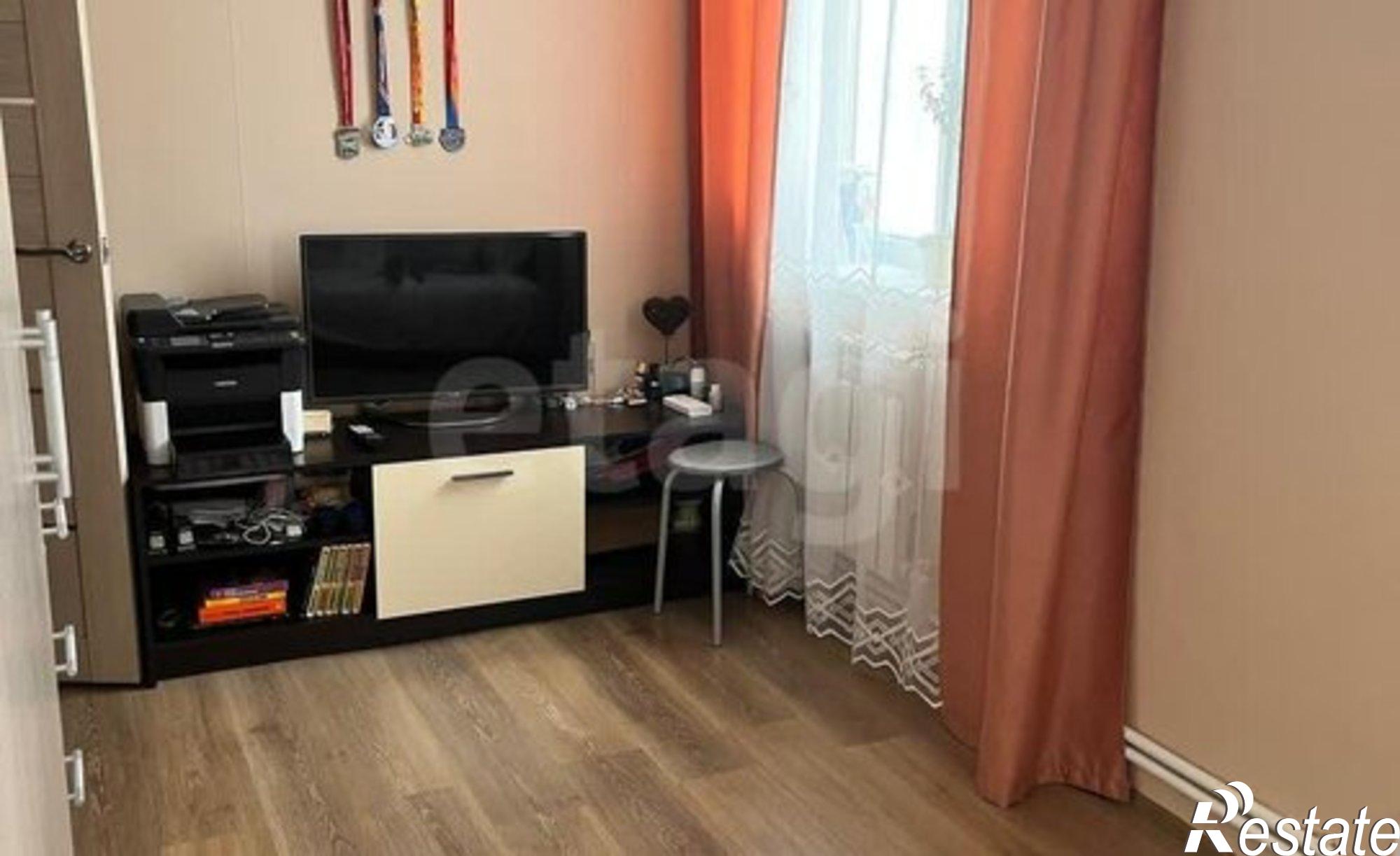 Купить квартиру за 4 500 000 рублей на мкр 