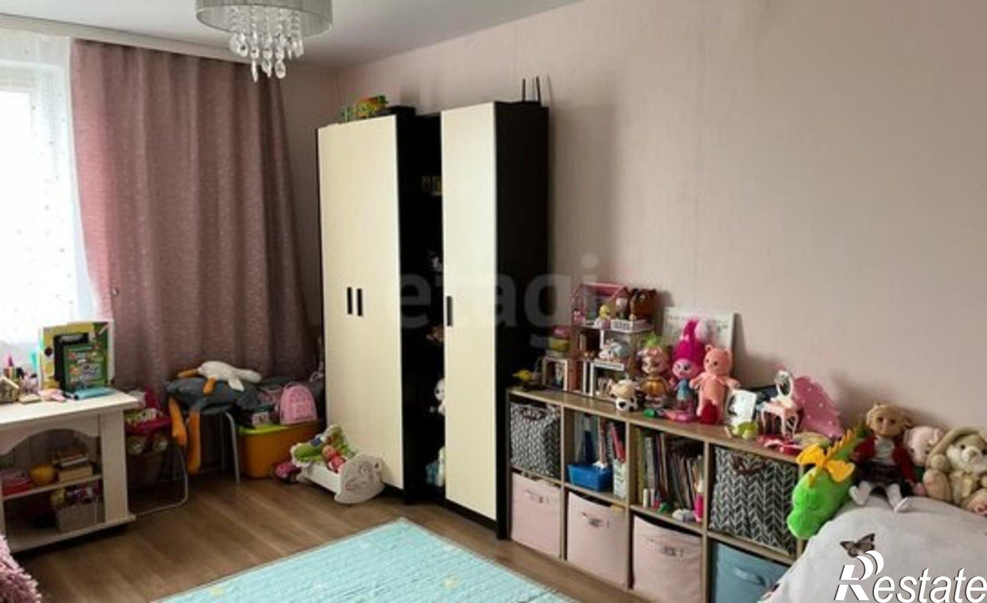 Купить квартиру за 4 500 000 рублей на мкр 