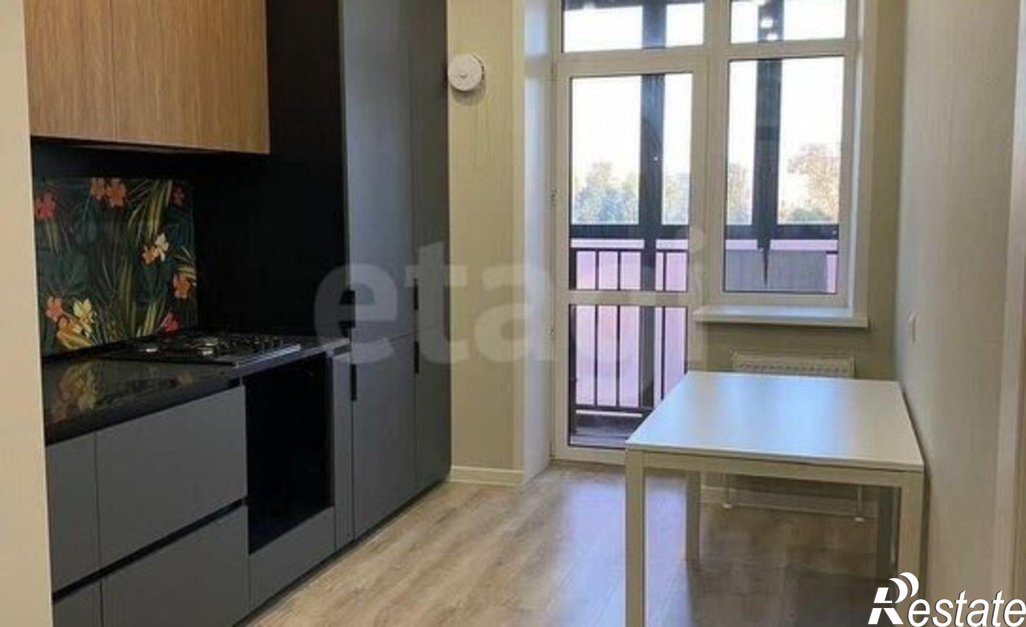 Купить квартиру за 5 620 000 рублей на улица Юных Пионеров, 86