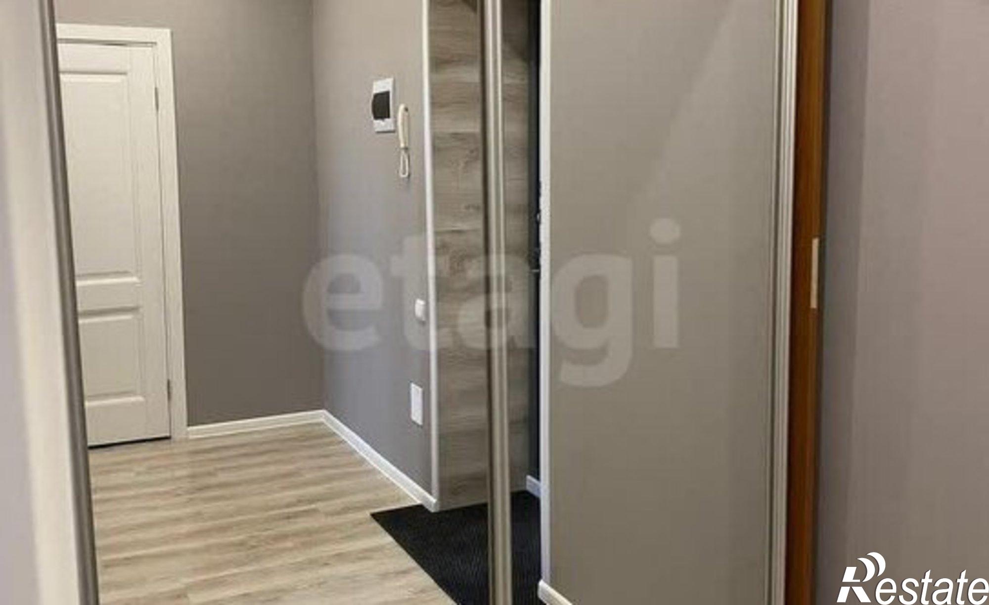 Купить квартиру за 5 620 000 рублей на улица Юных Пионеров, 86