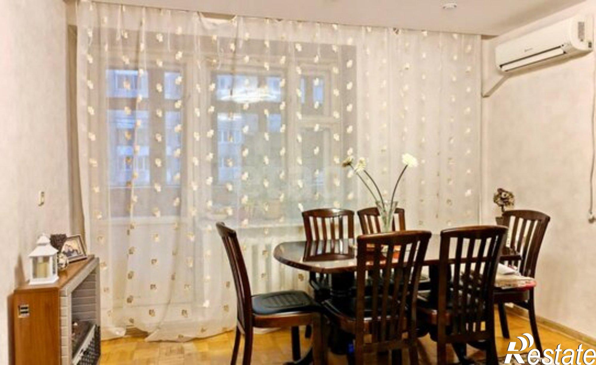 Купить квартиру за 9 300 000 рублей на ул Индустриальная, 31