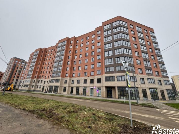 2-комн квартира Валентины Плетневой ул, 1