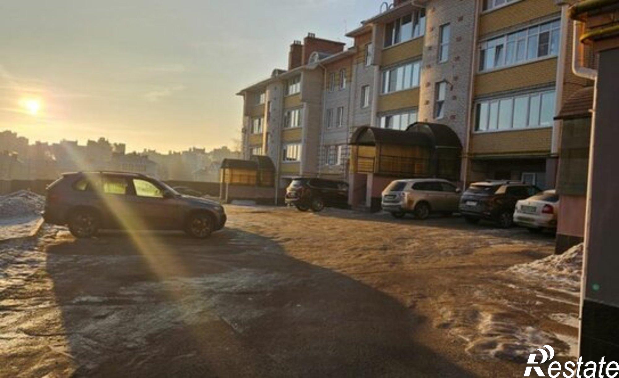 Купить квартиру за 10 000 000 рублей на ул Стопани, 42