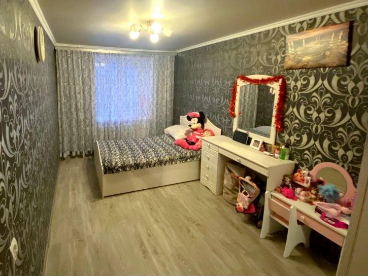4-комн квартира Советская ул, 86