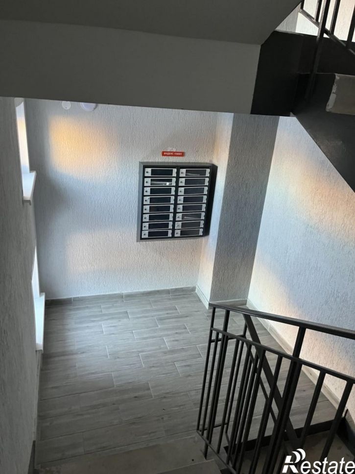 2-комн квартира Венеция мкр, 4