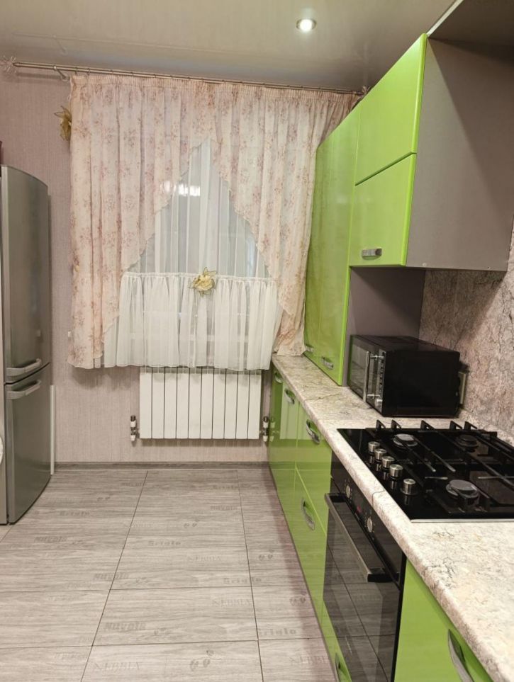 3-комн квартира Венеция мкр, 7