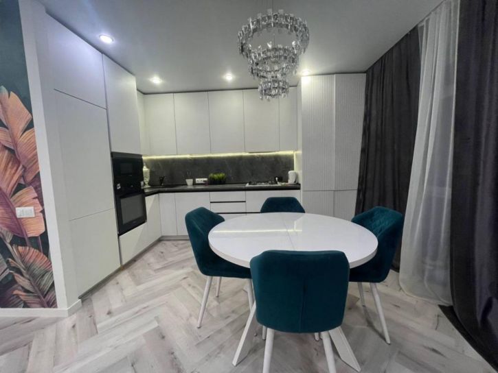 3-комн квартира Ленина ул, 160в, к. 3