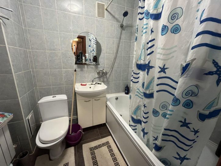 1-комн квартира Венеция мкр, 58