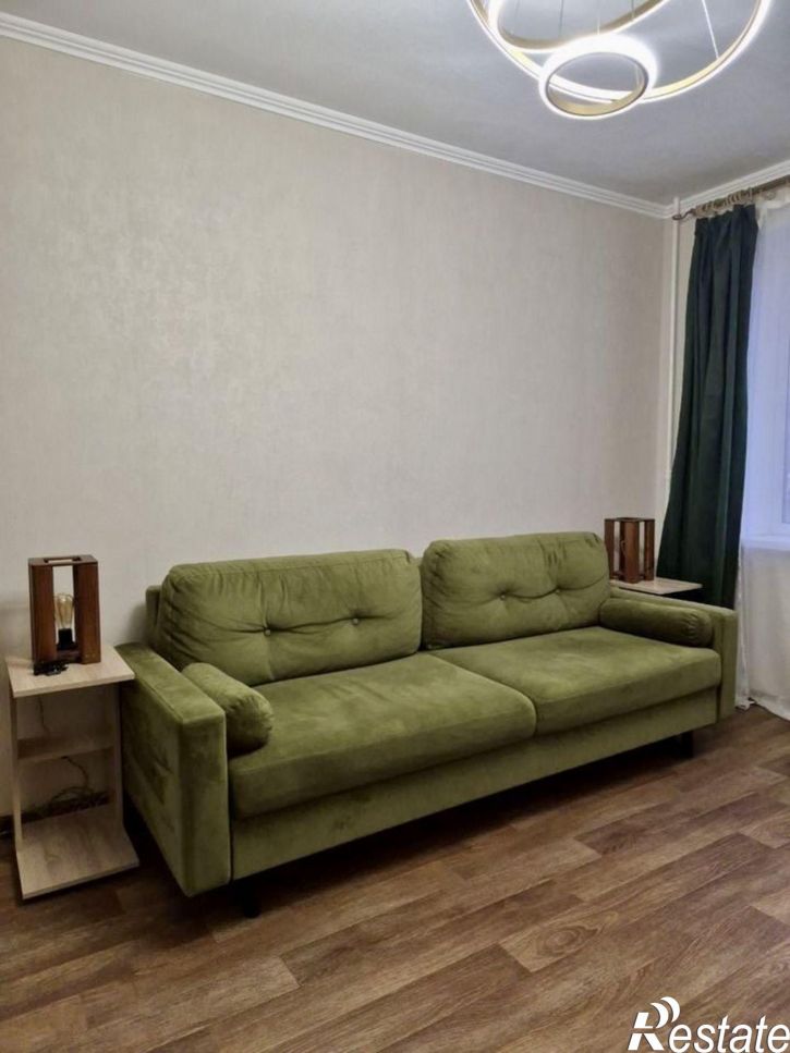 3-комн квартира Давыдовский-3 мкр, 5