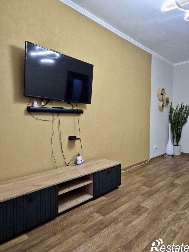 3-комн квартира Давыдовский-3 мкр, 5