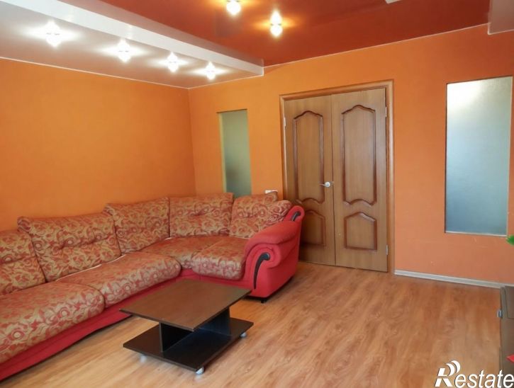 3-комн квартира Скворцова ул, 7