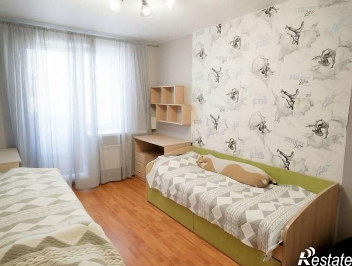 3-комн квартира Скворцова ул, 7