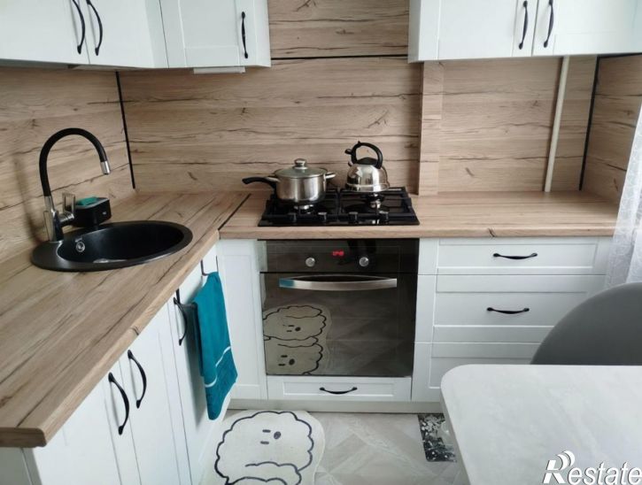 3-комн квартира Якиманиха мкр, 8