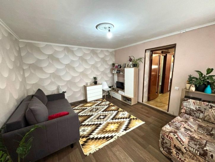 2-комн квартира Симановского ул, 5