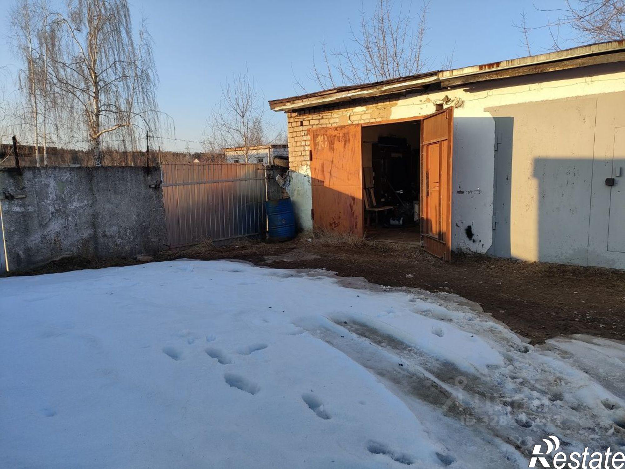 Купить гараж, место в паркинге за 850 005 рублей на ул Смирнова Юрия, 28а