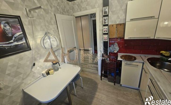 2-комн квартира улица Островского, 52,  д. 52